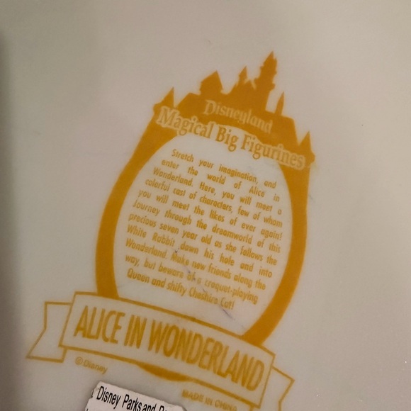 Disney Big Fig Alice in Wonderland Light-Up Statue Figurine Wonderland Mushrooms - Picture 14 of 14